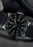 LUMINOX PACIFIC DIVER BLACK DIAL STAINLESS CASE BLACK BAND XS.3121 1