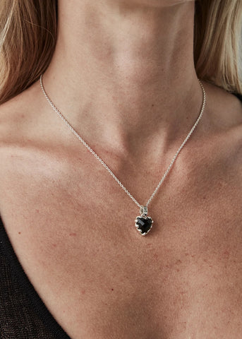STOLEN GIRLFRIENDS CLUB MINI LOVE CLAW BLACK ONYX NECKLACE JWL23-LC-40