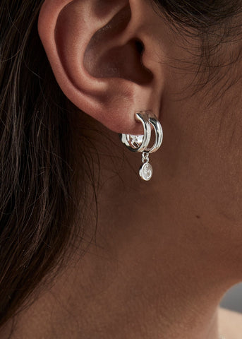 STOLEN GIRLFRIENDS CLUB SKELETAL HOOP EARRINGS JWL3-24-14