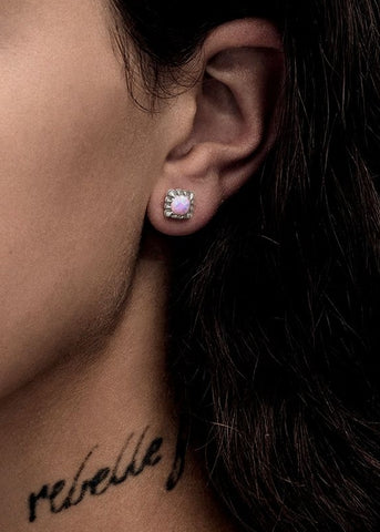 STOLEN GIRLFRIENDS CLUB MINI CLAW PINK OPAL EARRINGS JWL23903-PO