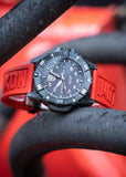 LUMINOX MASTER CARBON SEAL AUTOMATIC BLACK DIAL RED BAND XS.3875